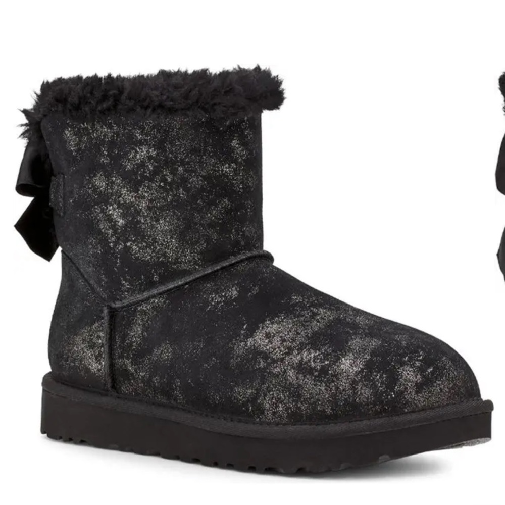 Mini Bailey Bow Glimmer Faux Fur Lined Boot
UGG